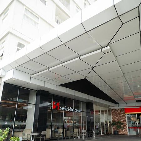 Swiss-Belcourt Serpong Exterior photo