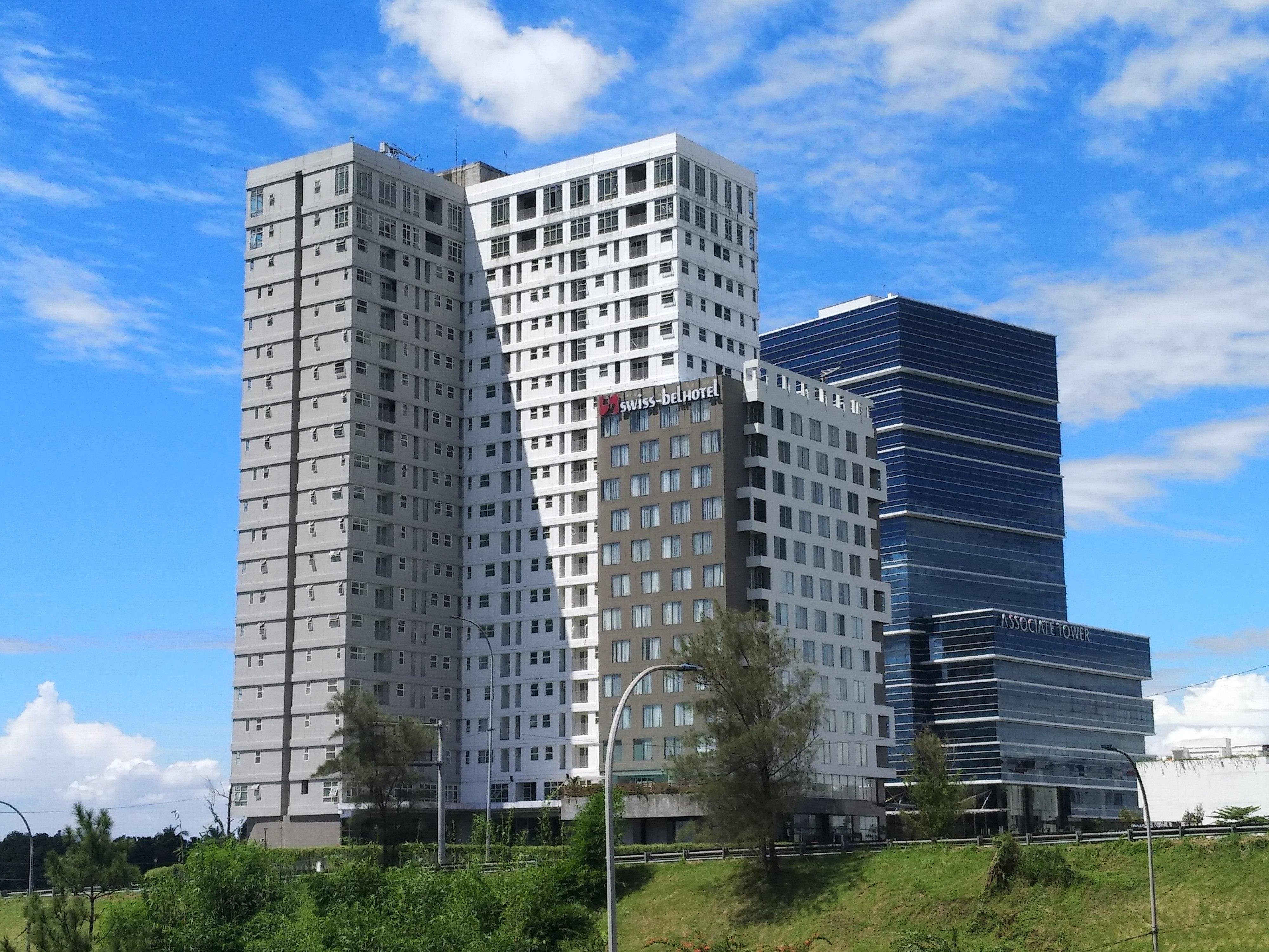 Swiss-Belcourt Serpong Exterior photo